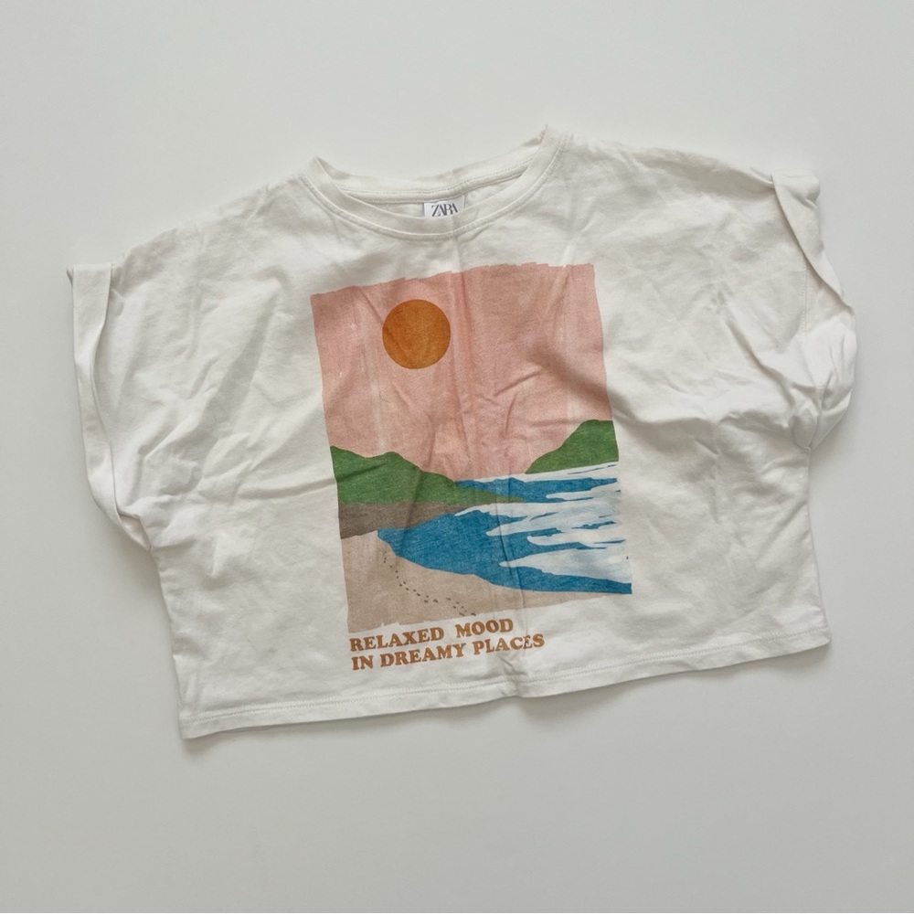 Zara Kids White Graphic T-Shirt Girls size 8